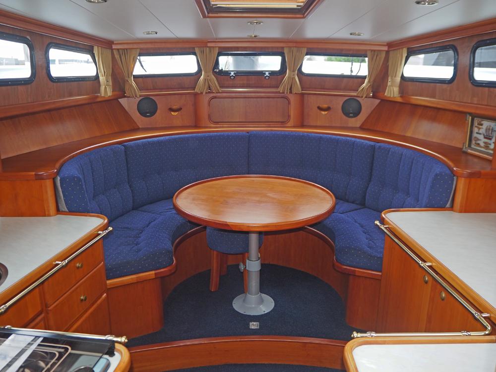 Fore ship, Accommodation